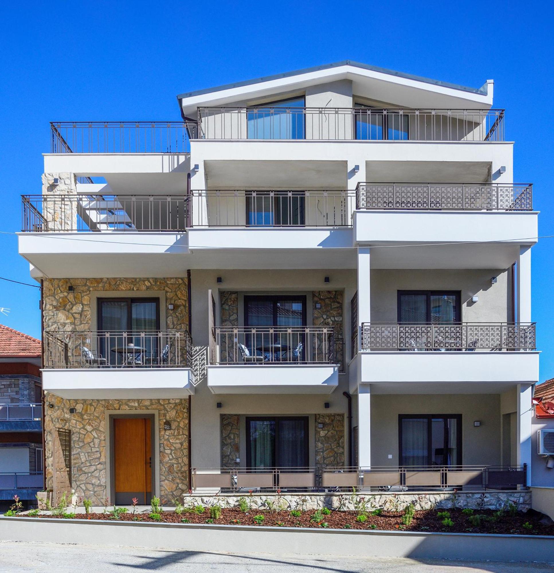 Epineio Comfort Living Litochoro Exterior photo